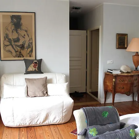 Chambres D'hotes Les Chalands Alojamento de Acomodação e Pequeno-almoço Sarreguemines
