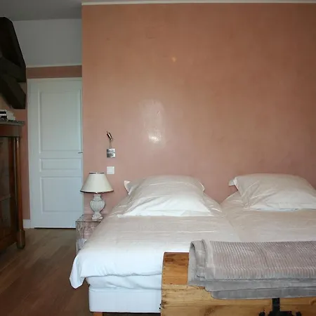 Alojamento de Acomodação e Pequeno-almoço Chambres D'hotes Les Chalands